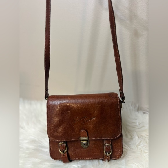 Vintage Elegant Brown Leather Messenger Bag. Genuine leather made in Italy - Picture 8 of 12